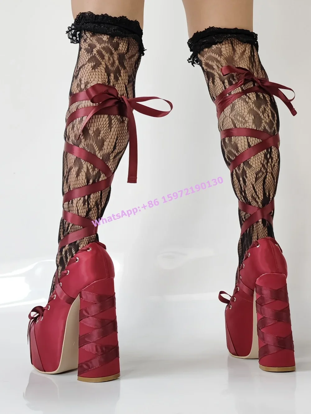 Red Satin Ribbon Platform Pump - огляд і ціна Ribbon Tie Heel