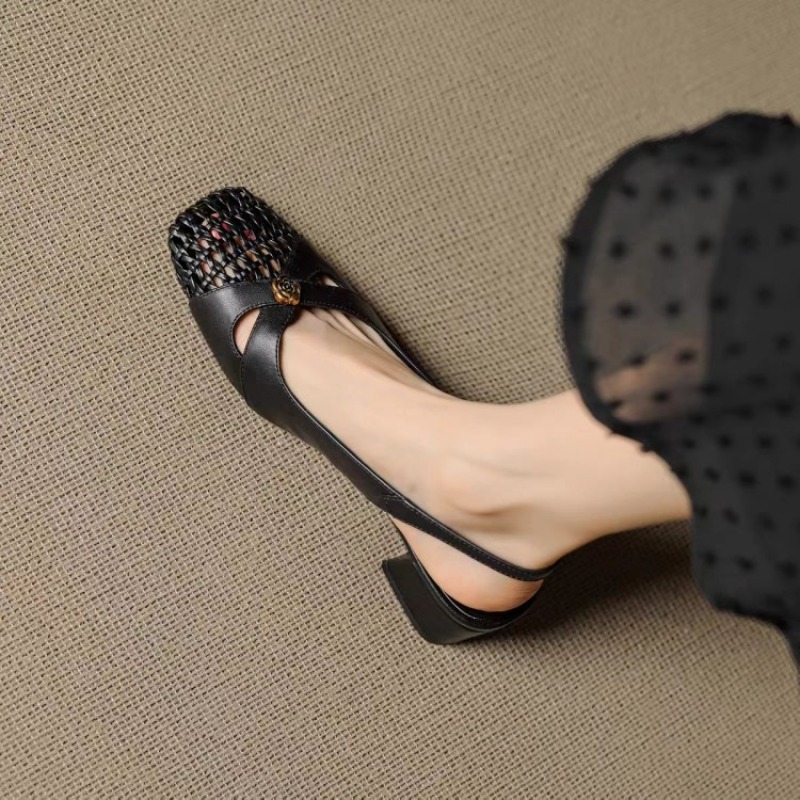 Women's French-style closed-to - огляд і ціна Slingback Pumps Women