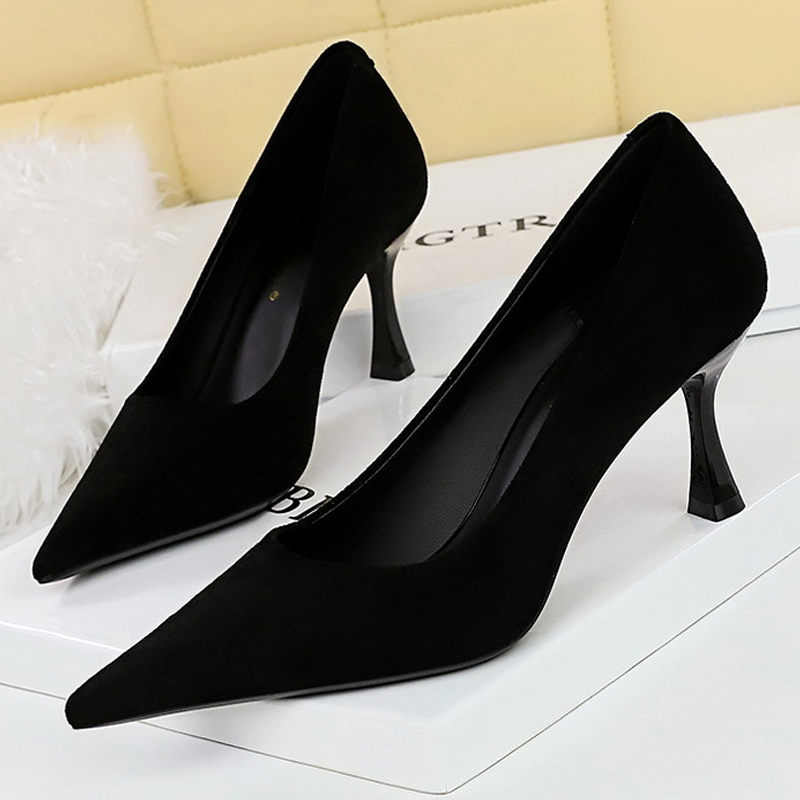 BIGTREE Shoes Suede Black Wome - огляд і ціна Women Shoes Zara