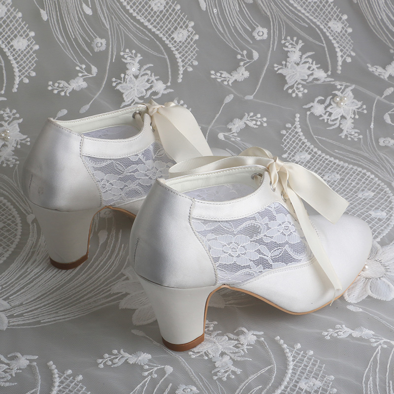 Customized Block Heels Bridal  - огляд і ціна Ribbon Tie Heel