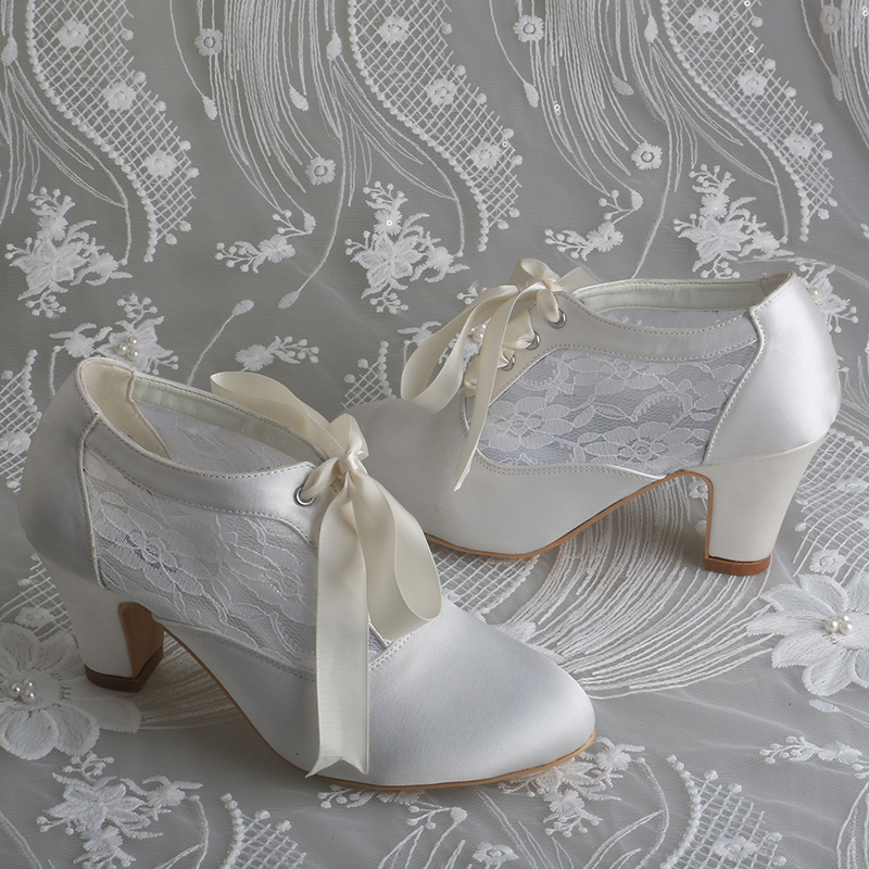 Customized Block Heels Bridal  - огляд і ціна Ribbon Tie Heel