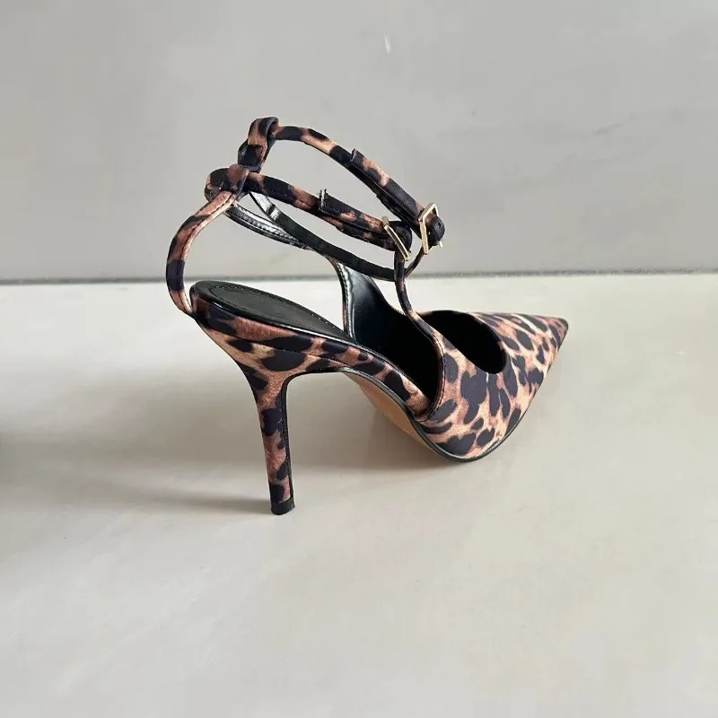 Leopard Print Pointed Toe Offi - огляд і ціна Women Shoes Zara